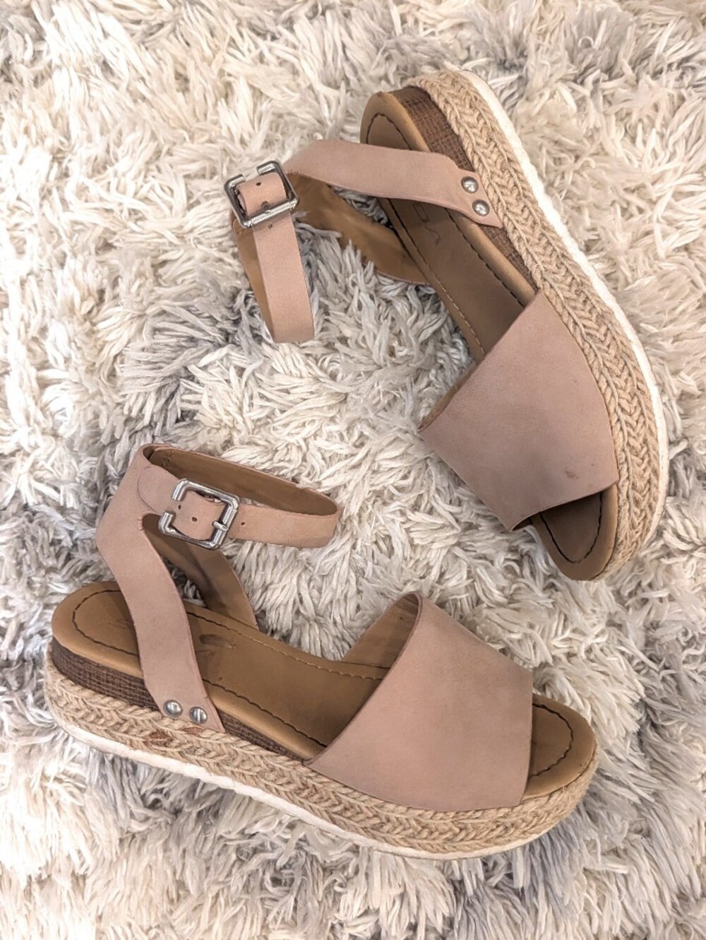 SODA Girls Blush Pink Faux Leather Espadrille Platform Sandals Size 2